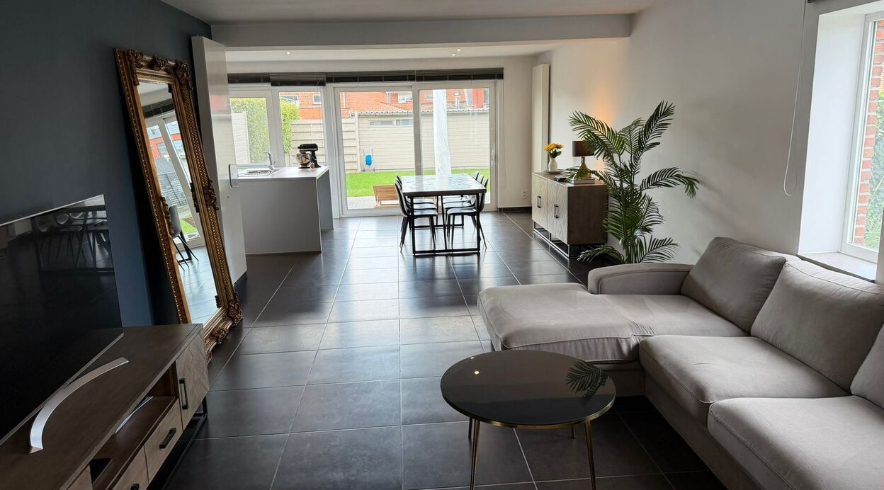Half Open Bebouwing te huur in TISSELT