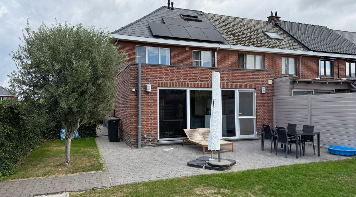 Half Open Bebouwing te huur in TISSELT