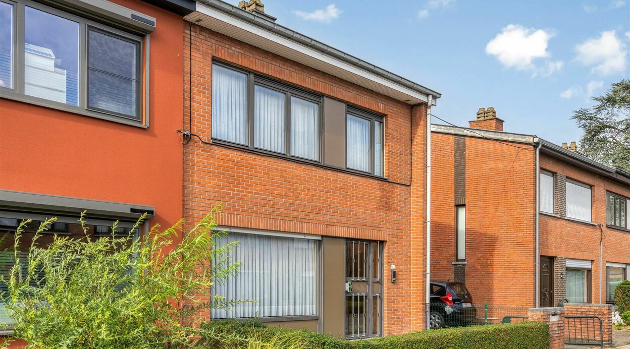 Half Open Bebouwing te koop in BUGGENHOUT