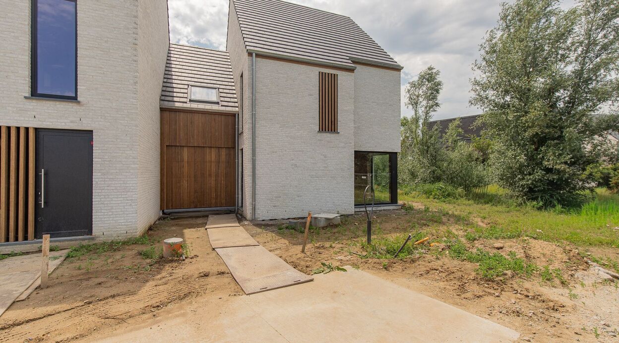 Half Open Bebouwing te koop in SINT-AMANDS