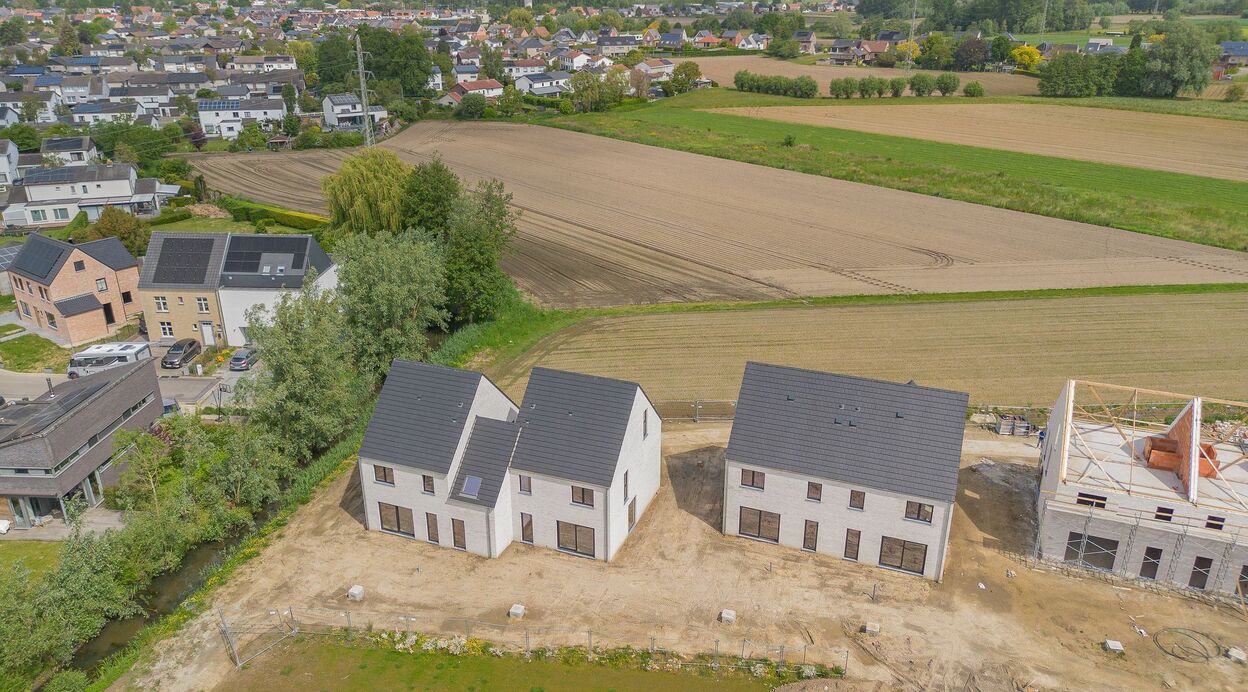 Half Open Bebouwing te koop in SINT-AMANDS