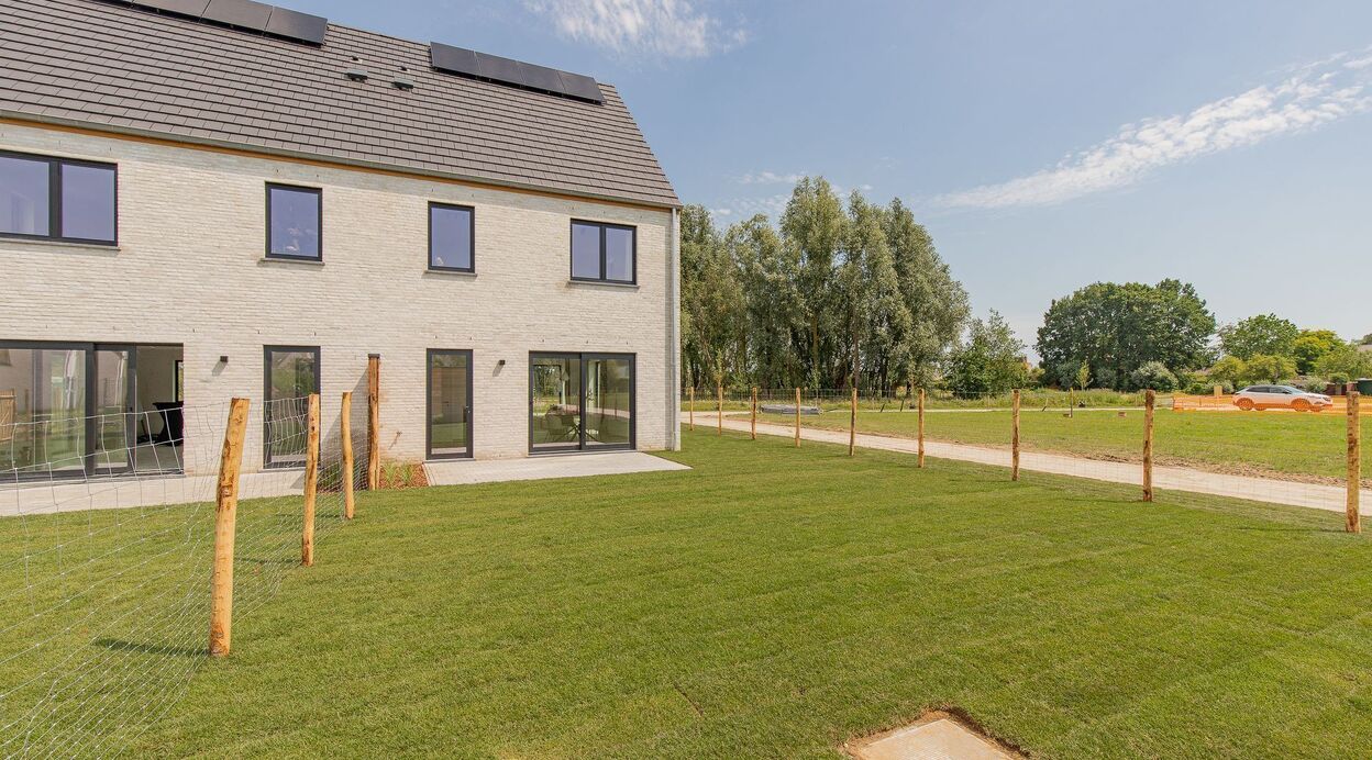Half Open Bebouwing te koop in SINT-AMANDS